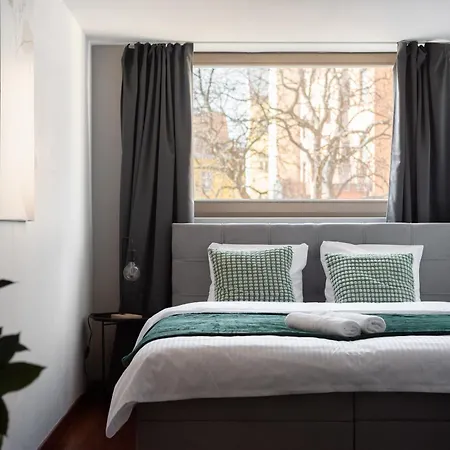Apartment Deluxe Near Center *