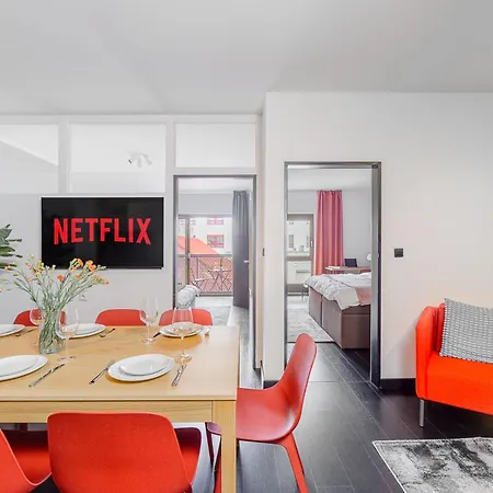 Deluxe With Balcony Near Center Apartment Prague