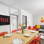 Apartment Deluxe Near Center Prague