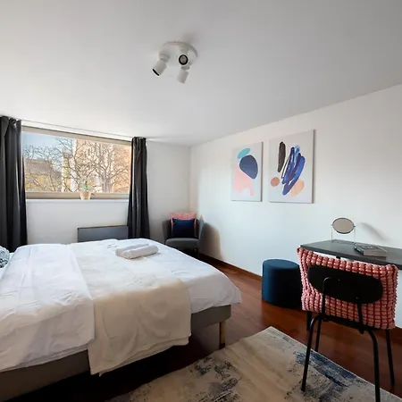 شقة Deluxe With Balcony Near Center براغ