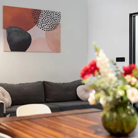 Deluxe With Balcony Near Center براغ