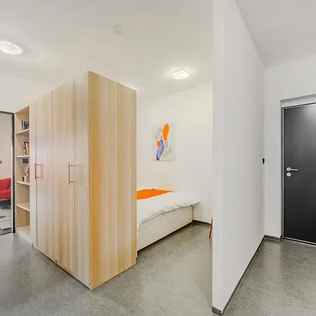 Deluxe With Balcony Near Center براغ